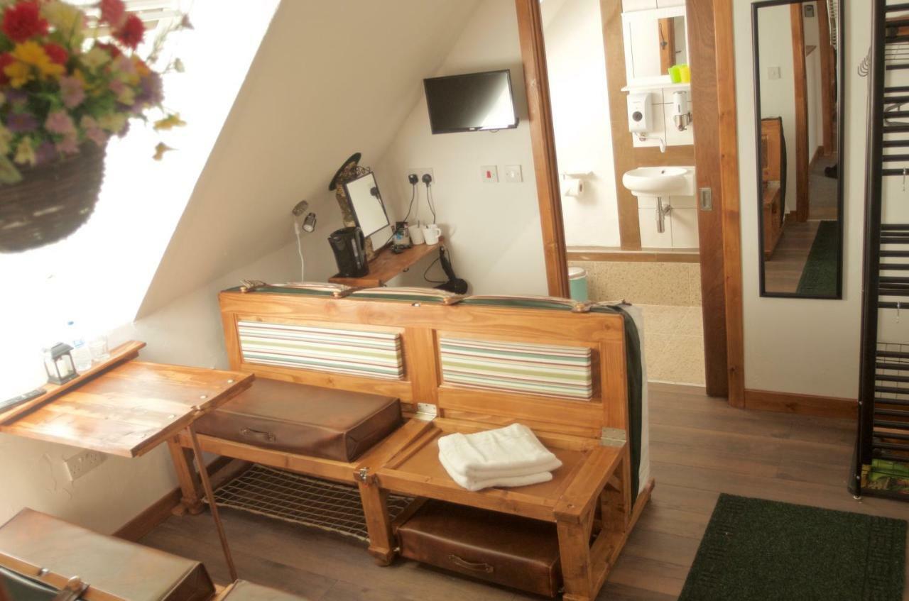 באלמהה Birchwood Guest Lodge מראה חיצוני תמונה