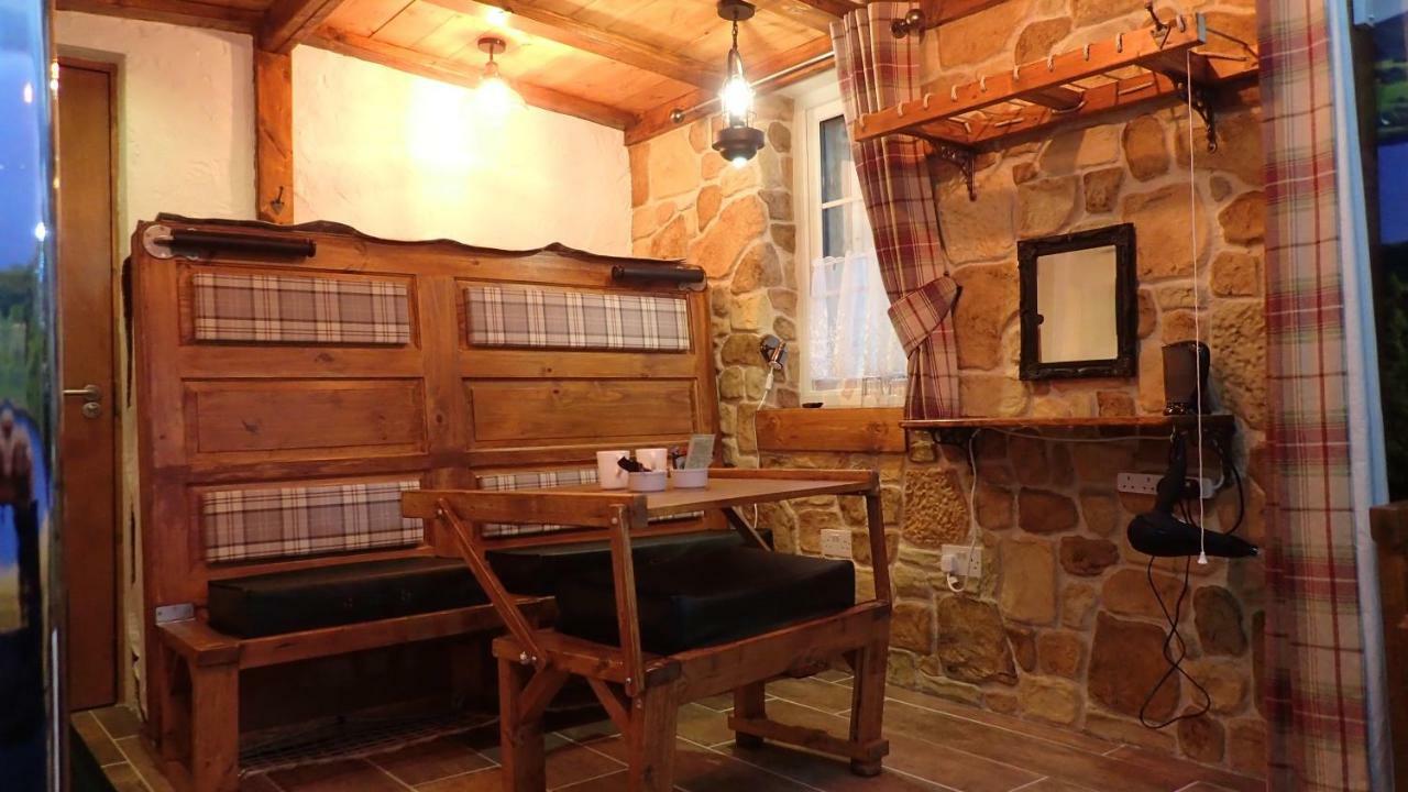 באלמהה Birchwood Guest Lodge מראה חיצוני תמונה